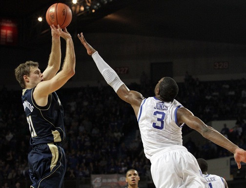 No. 23 Irish Suffer First Defeat, 72-58 to No. 17 Kentucky