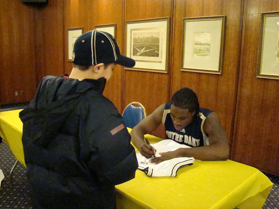 Men's Basketball-Brown