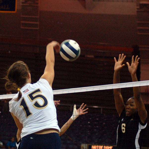 Sciacca Shines In Irish Win Kristen Dealy had 13 kills and 13 digs Friday at USF.