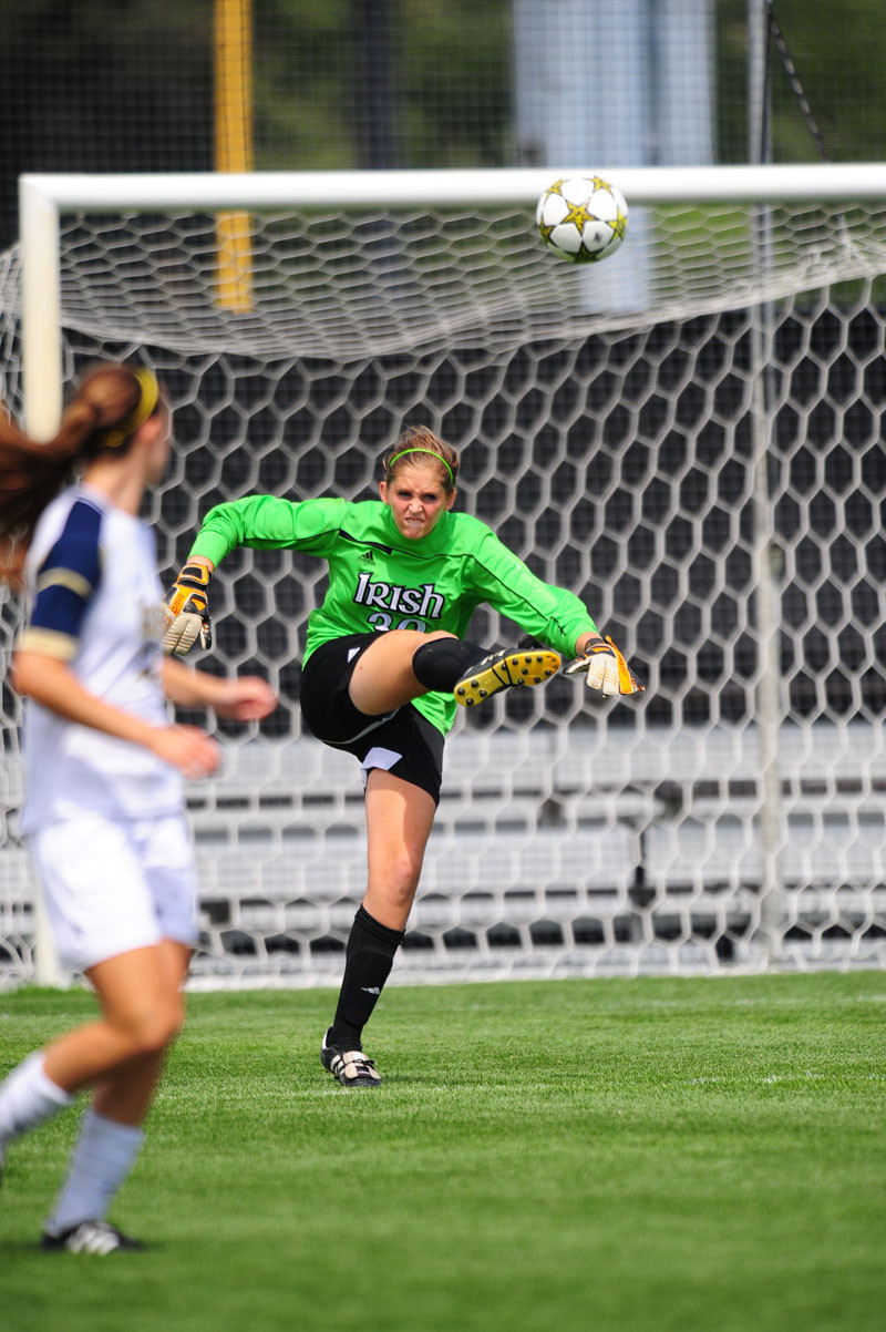 Irish Drop Hard-Fought 1-0 Match To #19 North Carolina Sophomore goalkeeper Elyse Hight