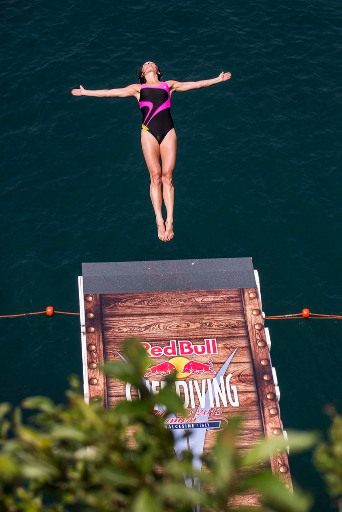 Tara Hyer Tira Photos