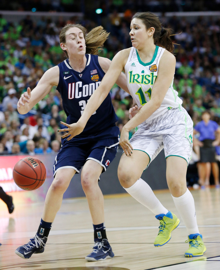 #2 Irish Fall to #3 UConn in Final Four (AP)