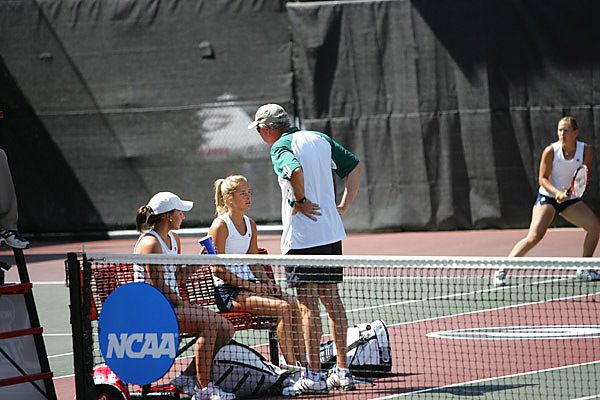 Buck and Tefft were upended Sunday afternoon in the NCAA Semifinals