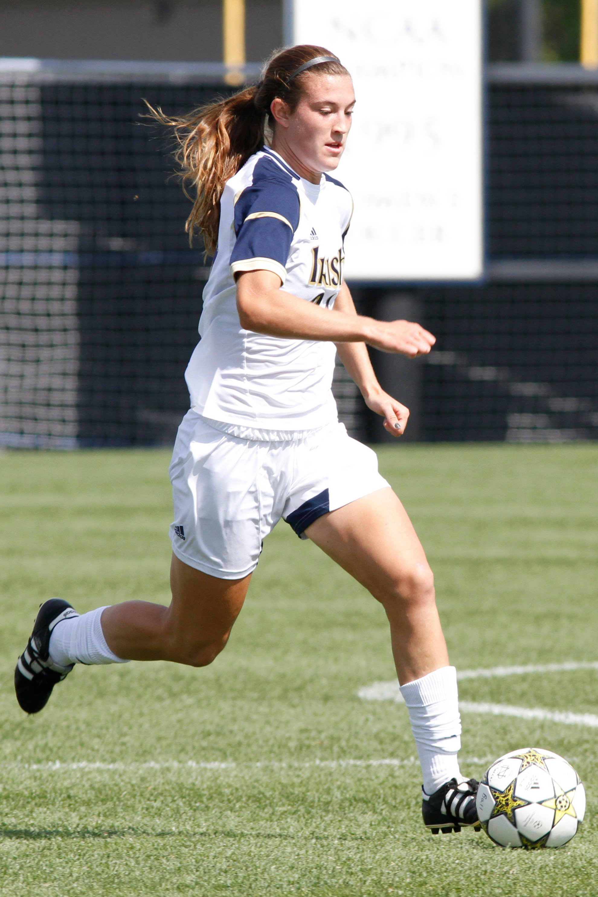 Irish Head To New England For BIG EAST Weekend Matches Sophomore defender Katie Naughton was one of the many bright spots Notre Dame head coach Randy Waldrum identified in the wake of his team's 2-0 exhibition win over #13 Baylor on Saturday at the Notre Dame Practice Field.