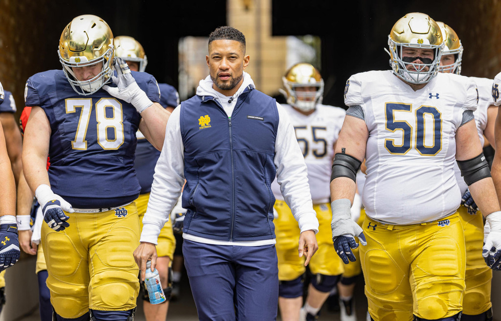 Notre Dame Fighting Irish - Official Athletics Website