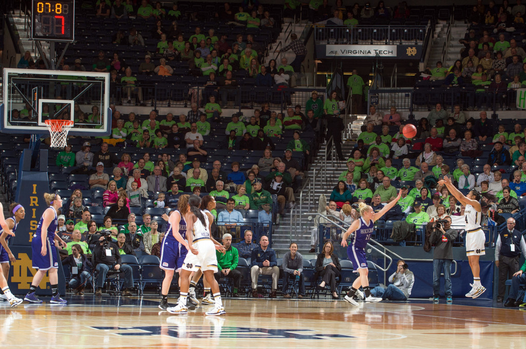 Women's Basketball vs. Holy Cross