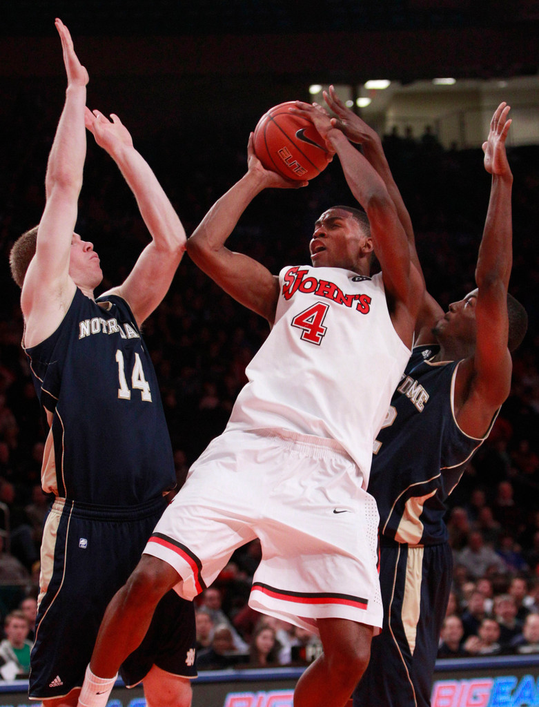 No. 20 Notre Dame Surprised By St. John's, 61-58 (AP)