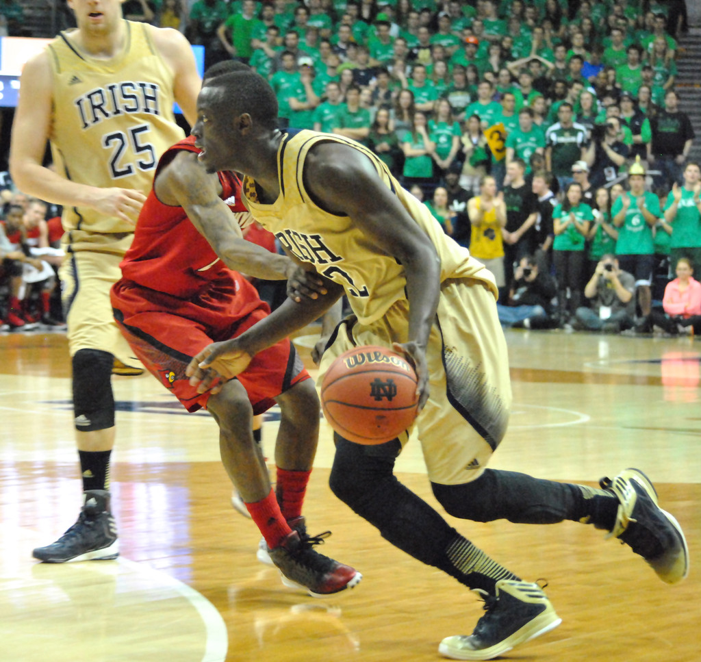 Men's Basketball vs. Louisville