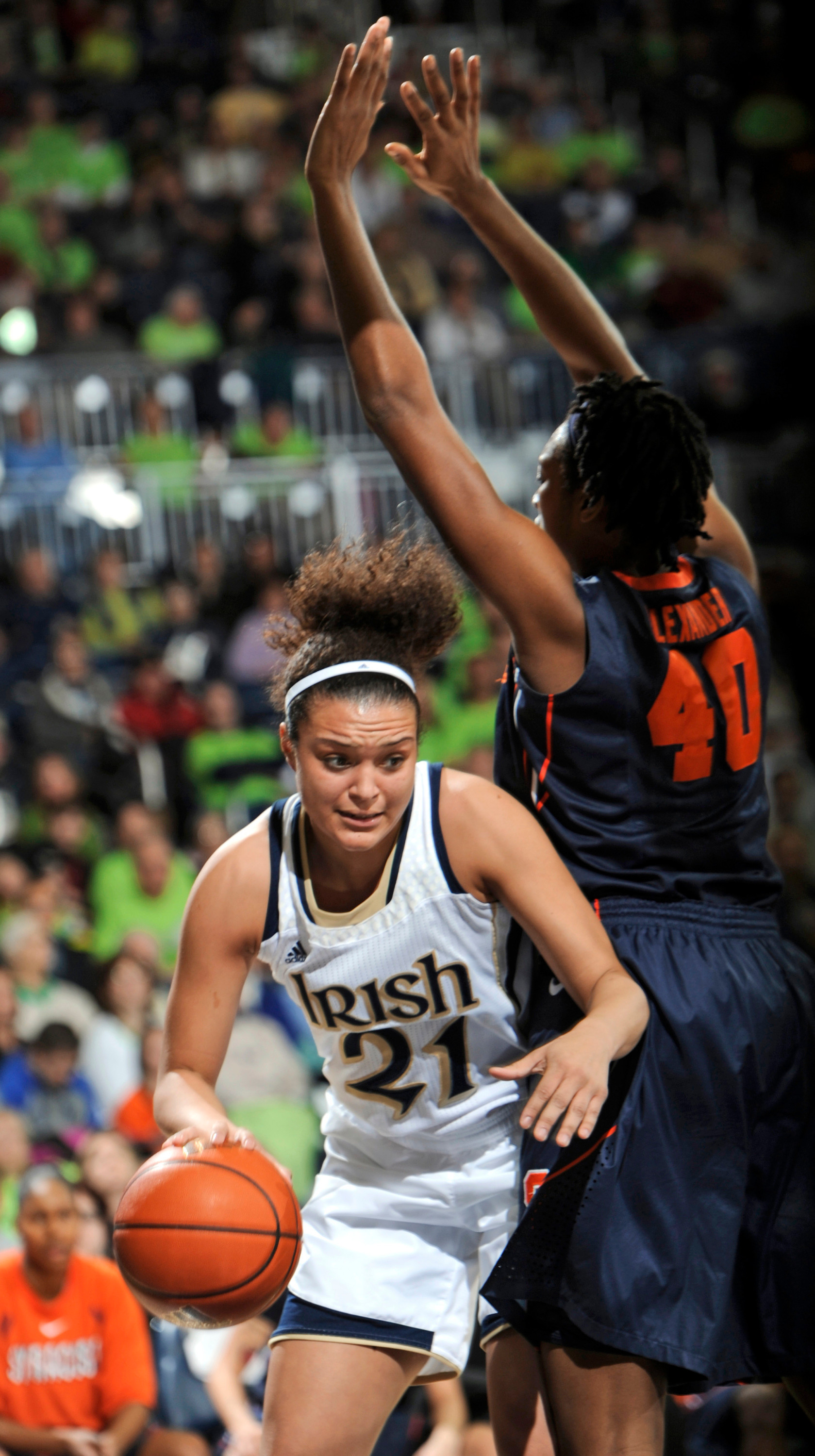 #2 Notre Dame Rallies Past #22/20 Syracuse, 79-68 Syracuse Notre Dame Basketball