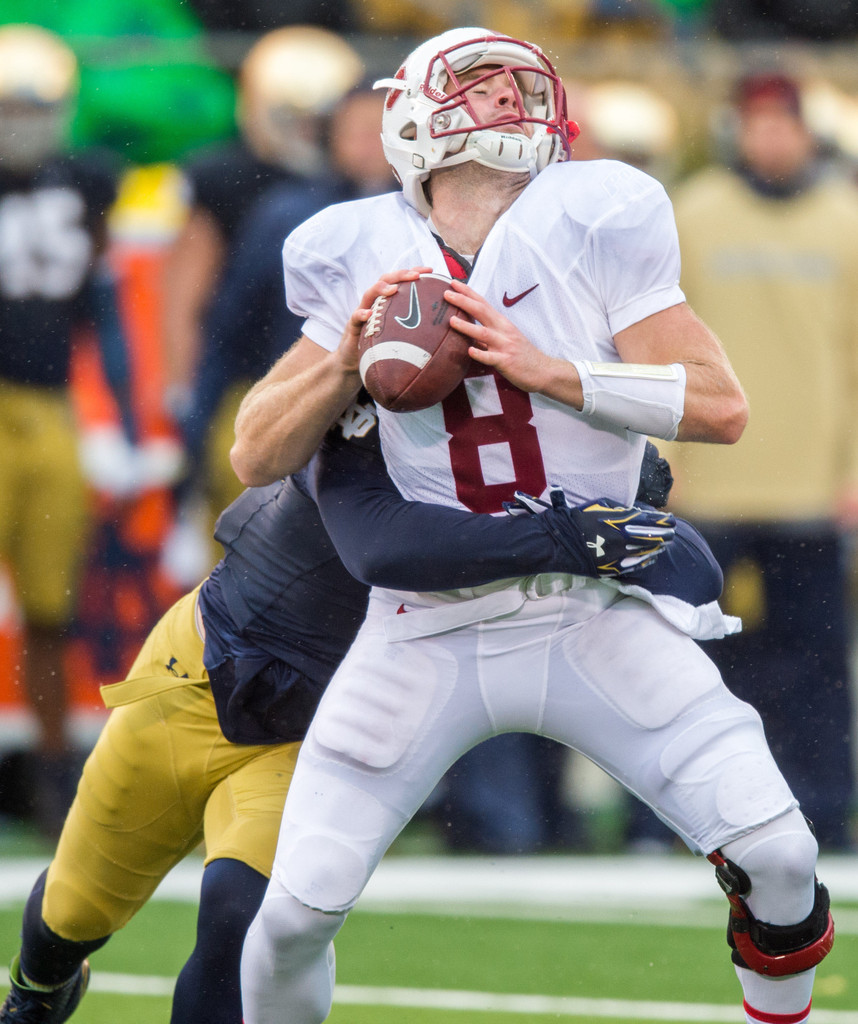 #9/8 Notre Dame 17, #14/13 Stanford 14 (USATSI)