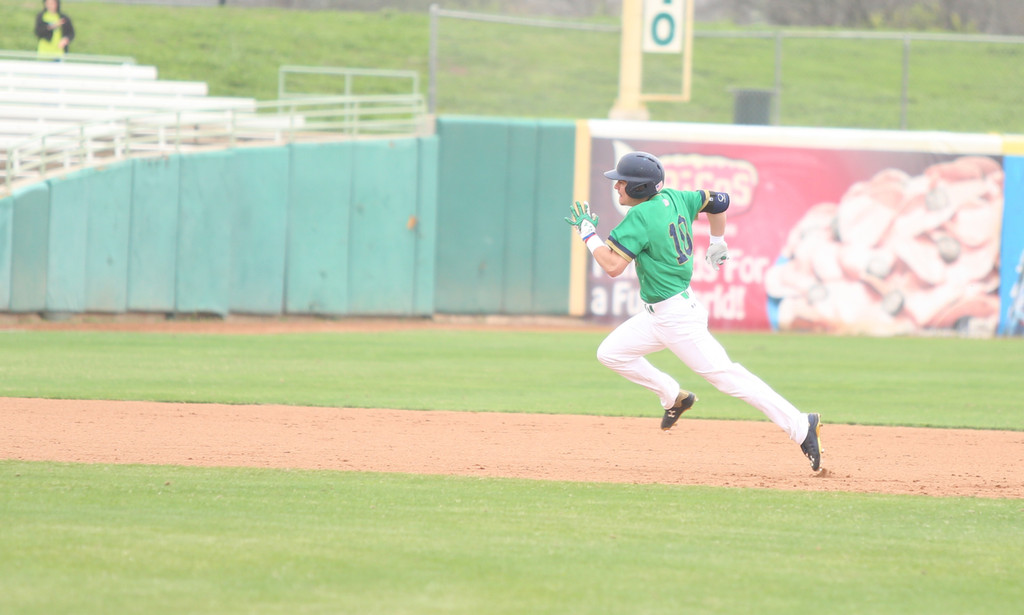 Notre Dame 11, Incarnate Word 1