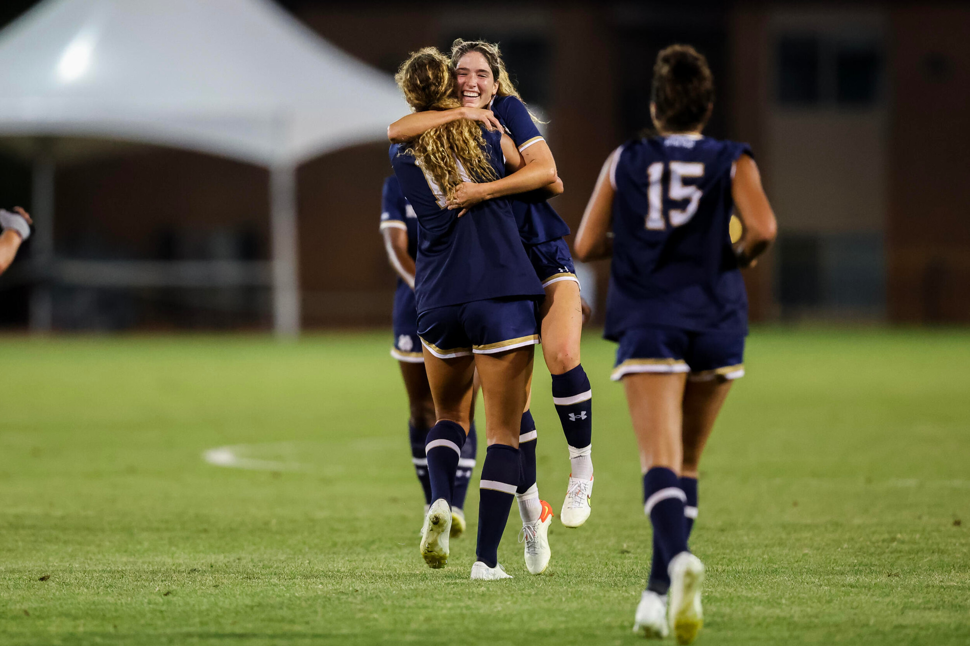 Irish Post Strong 2-0 Road Win at No. 19 SLU Irish Post Strong 2-0 Road Win at No. 19 SLU