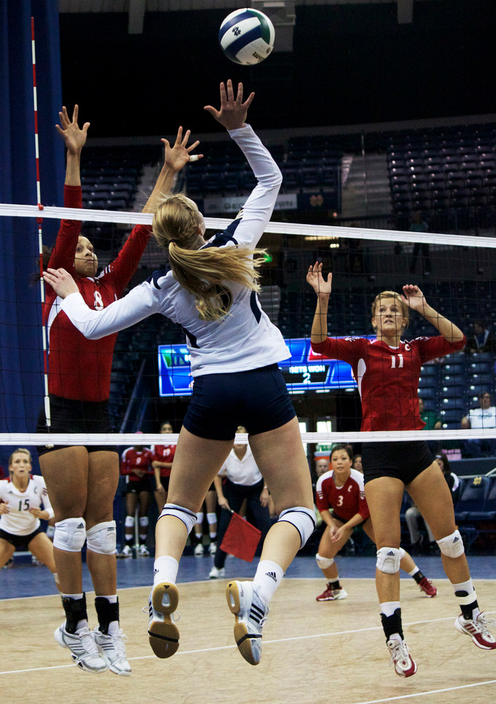 Volleyball 10/1 vs Cincinnati