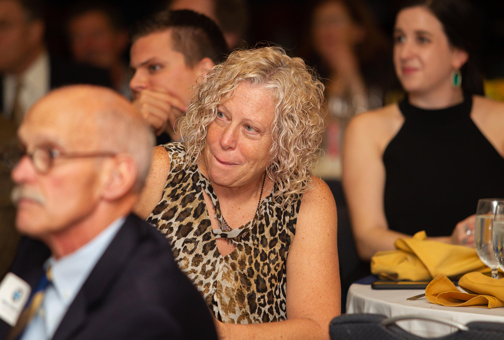 Notre Dame Fighting Irish - Official Athletics Website