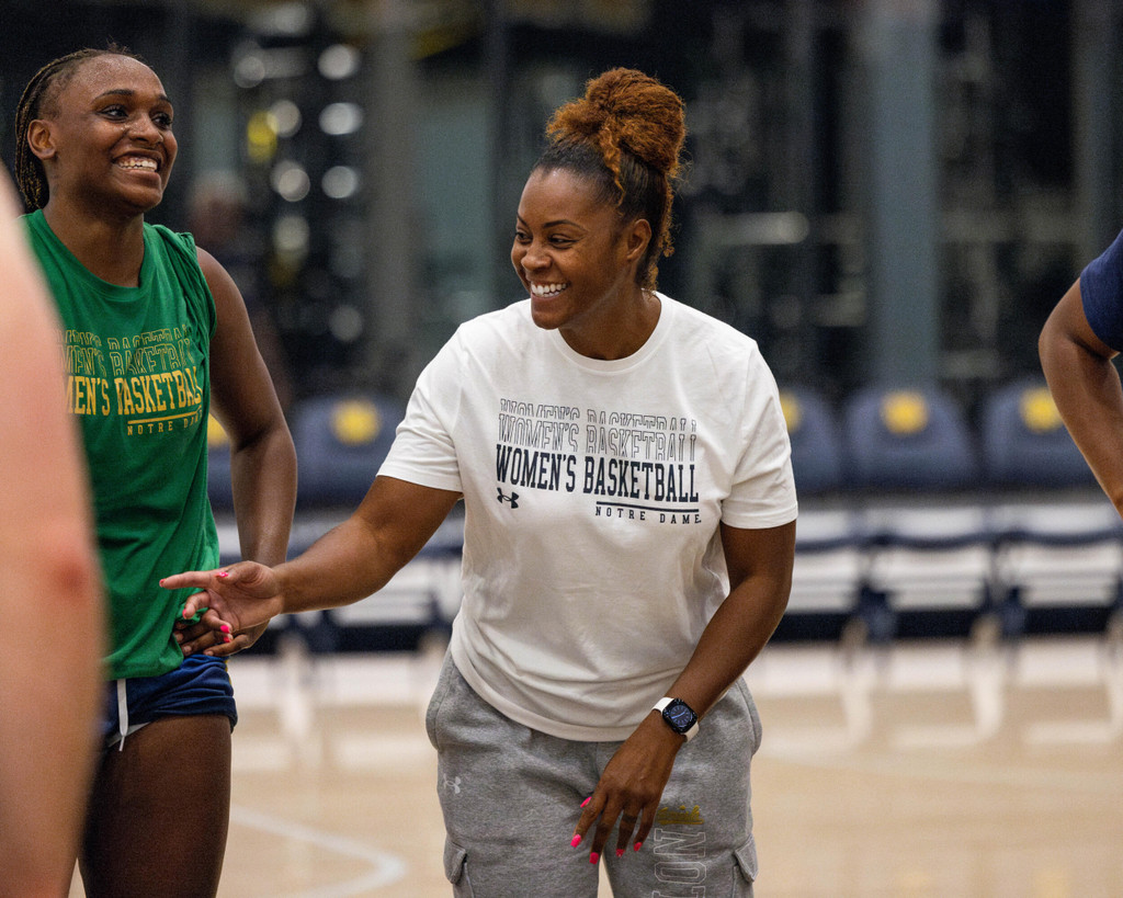 Notre Dame Fighting Irish - Official Athletics Website