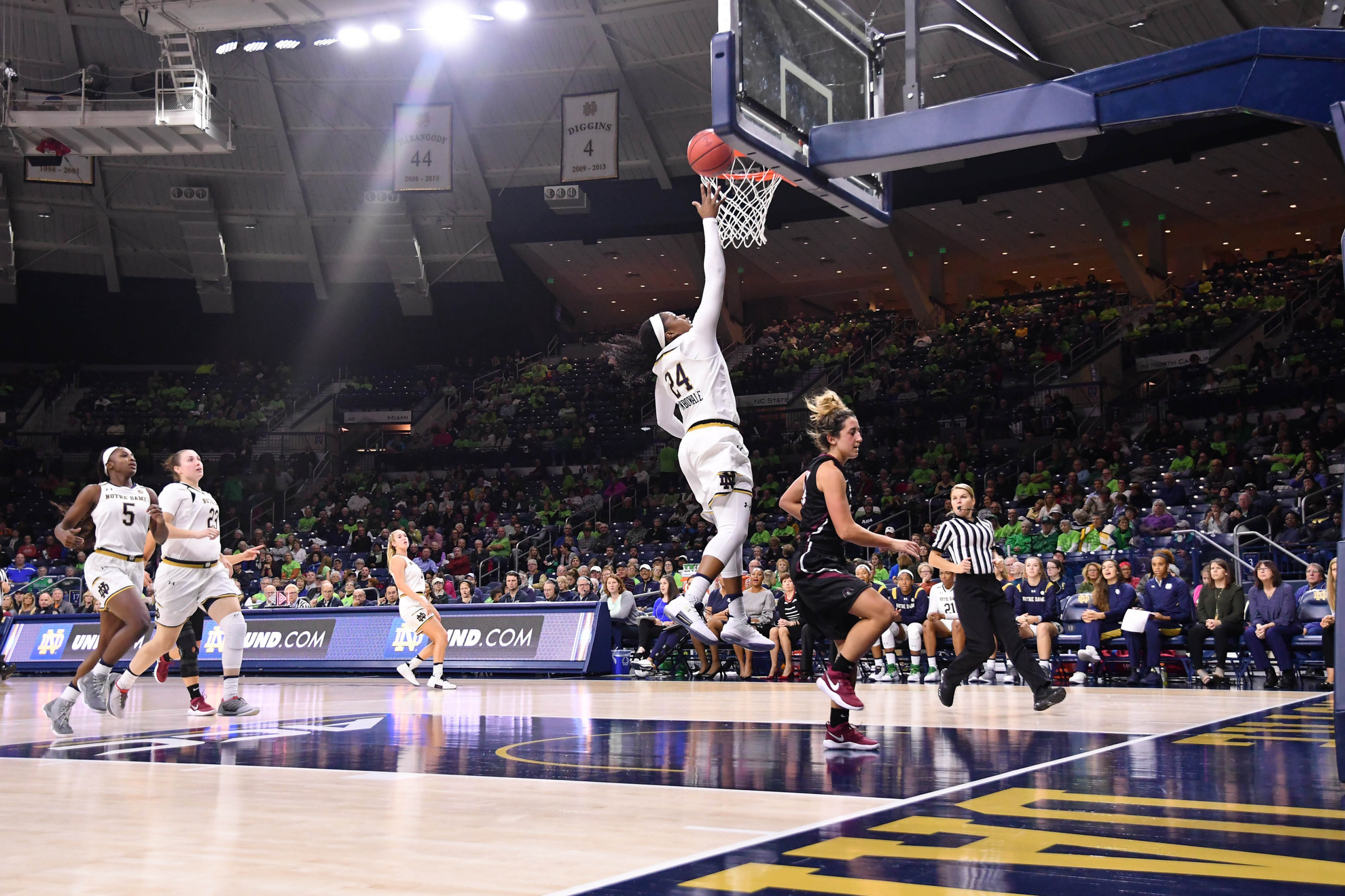 No. 3/2 Irish Outlast Penn, 66-54 No. 3/2 Irish Outlast Penn, 66-54