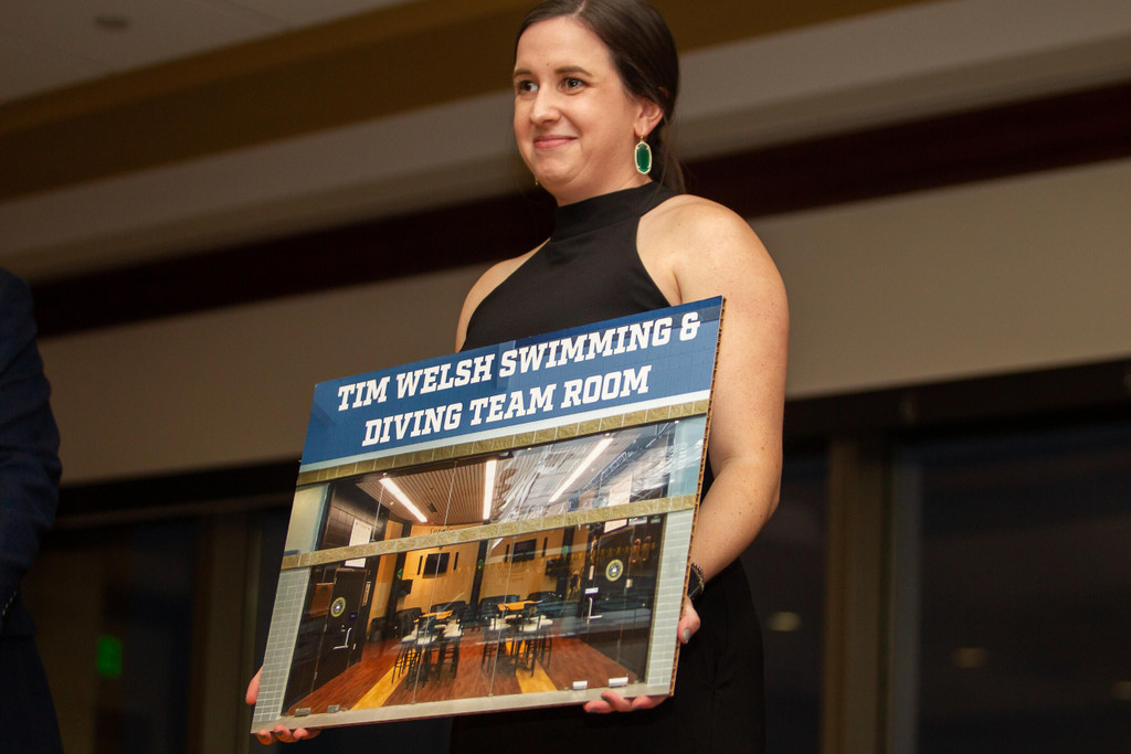 Notre Dame Fighting Irish - Official Athletics Website