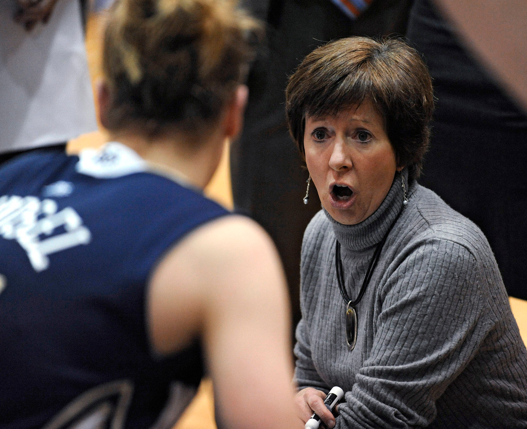 #12/4 Irish Burn Blue Demons, 86-62 (AP photos)
