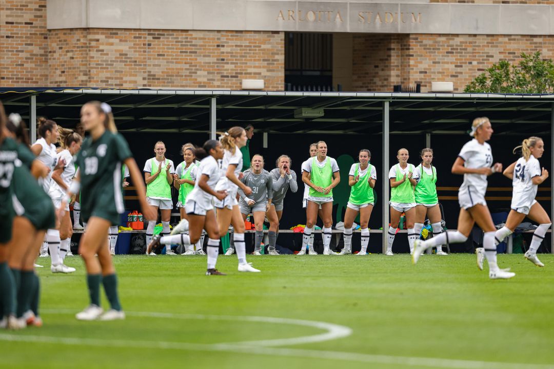 Notre Dame Fighting Irish - Official Athletics Website