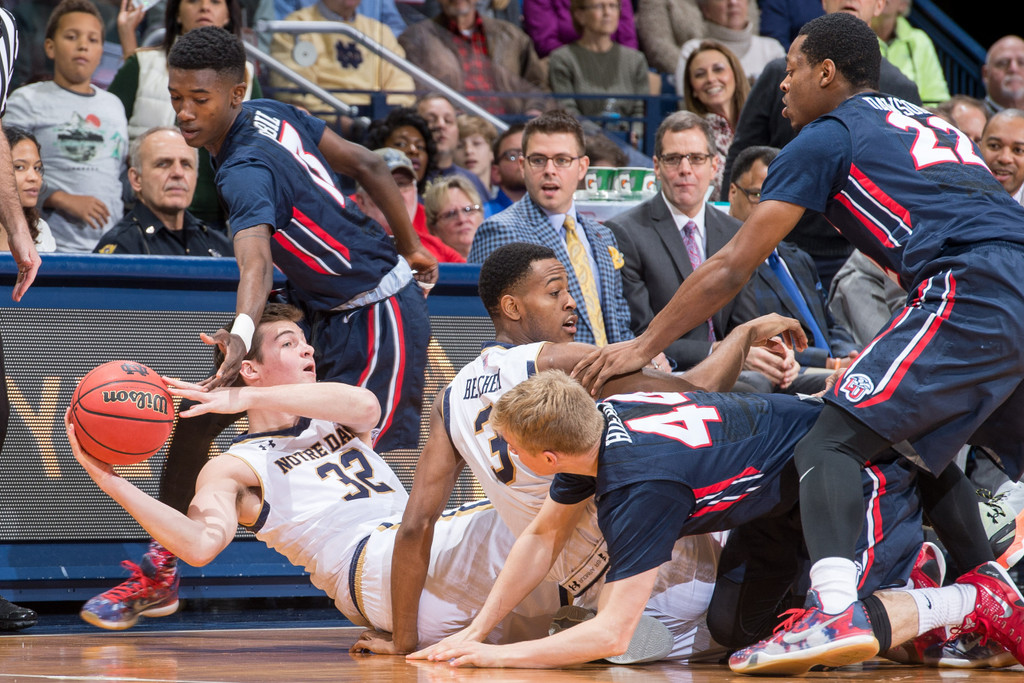 Notre Dame 73, Liberty 56