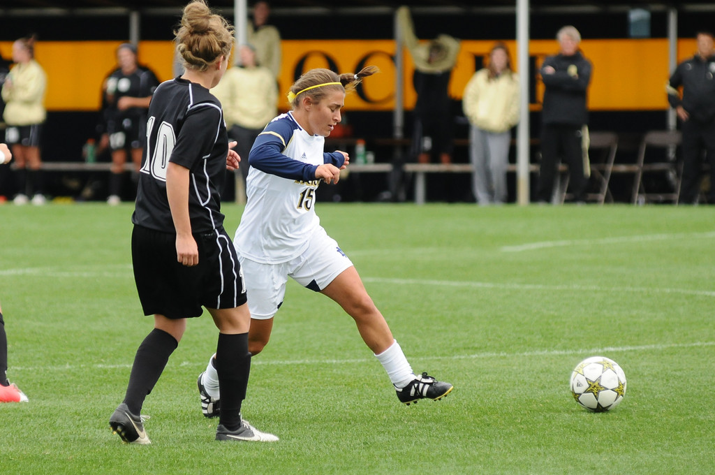 Notre Dame Women's Soccer vs Oakland on 09-23-2012