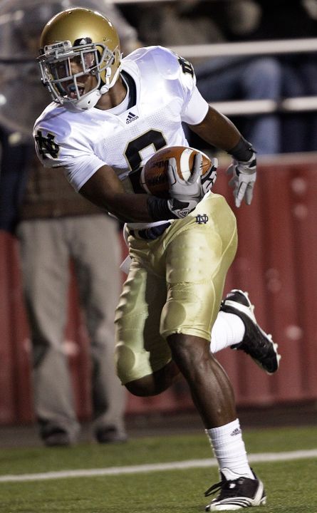 Sophomore Theo Riddick and the Irish face Pittsburgh this afternoon, looking to even their season record at 3-3.