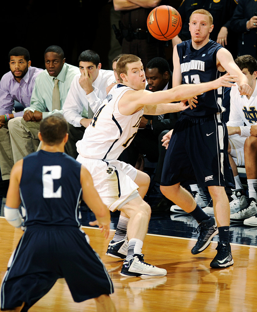 No. 20 Irish Roll Past Monmouth, 84-57 (AP)