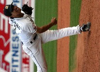 Irish Baseball Blanks Southern Illinois, 4-0 Senior RHP Tony Langford tossed 2.0 scoreless innings of relief Saturday against Southern Illinois.