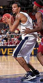 Men’s Basketball Faces Charleston Southern At Joyce Center On Friday Night Dennis Latimore is coming off his first career double-double as he scored 12 points and grabbed 11 rebounds versus IPFW on Tuesday night.