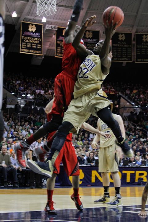 Jerian Grant netted 19 points in Notre Dame's 66-60 win at Cincinnati on Jan. 7