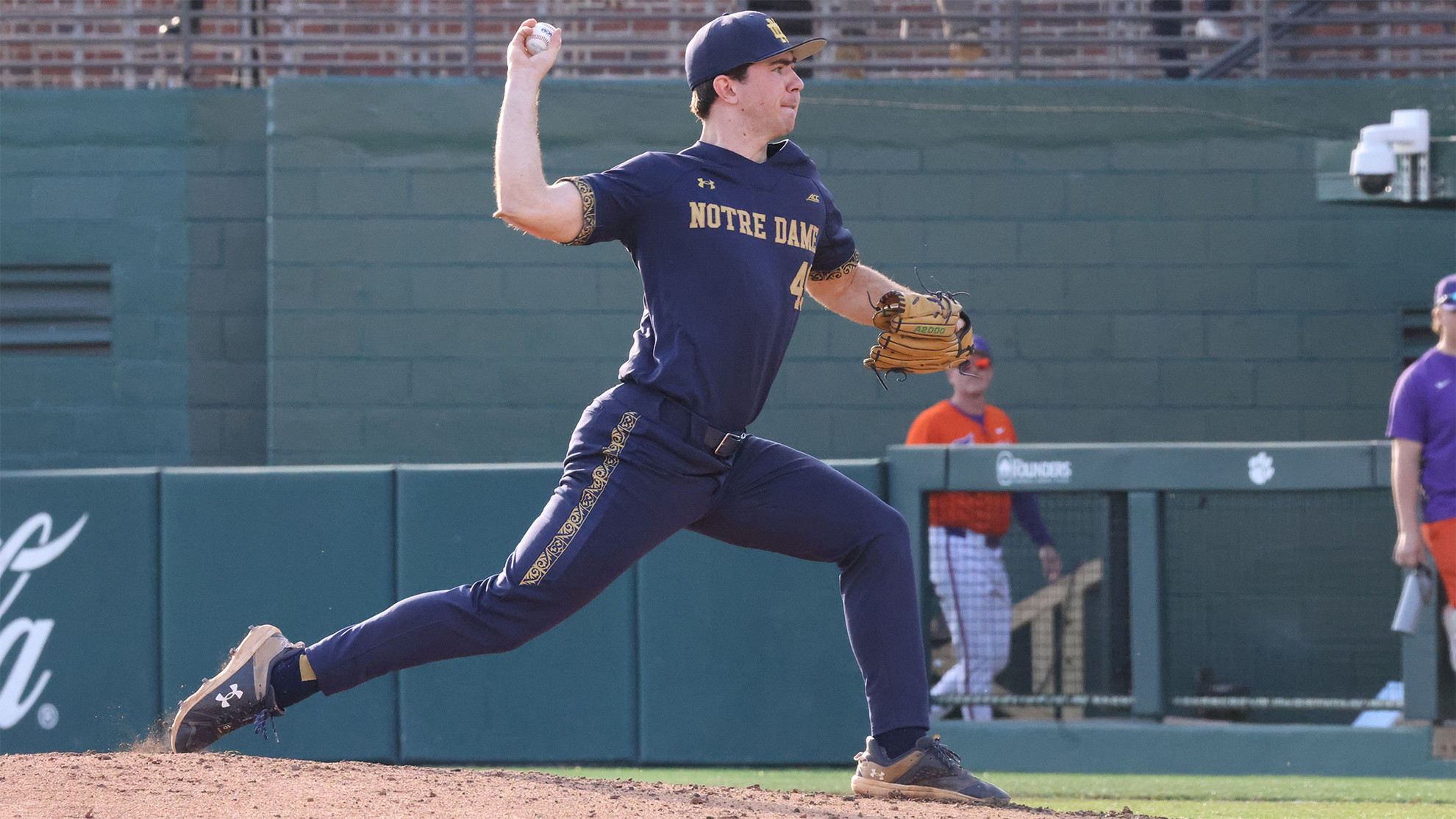 Irish Battle in One-Run Contest Against Tigers Irish Battle in One-Run Contest Against Tigers