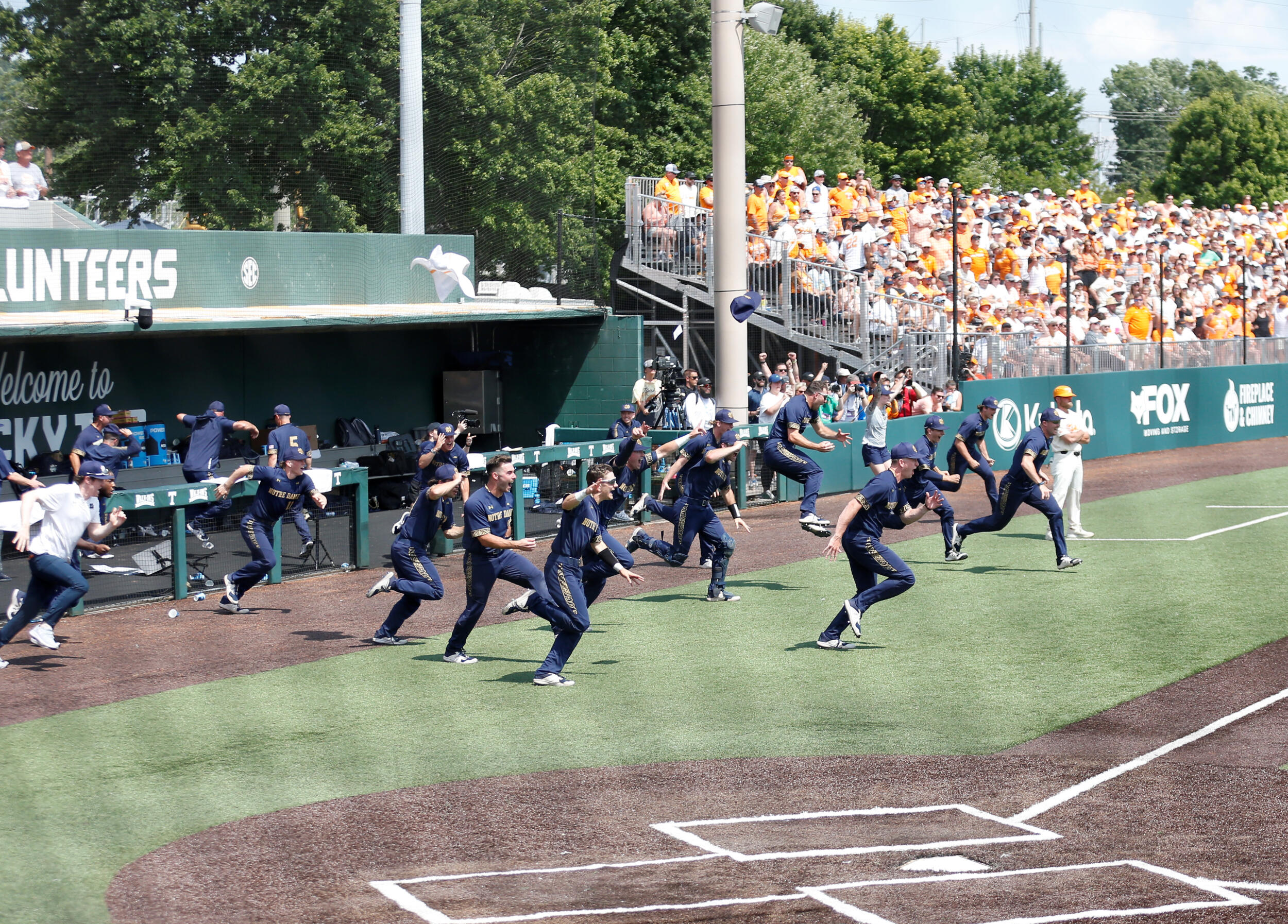 Omaha Bound Irish Top 1 Tennessee In Super Regionals Notre Dame